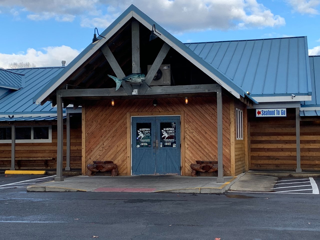 Harpoon Larrys front entrance, from TripAdvisor