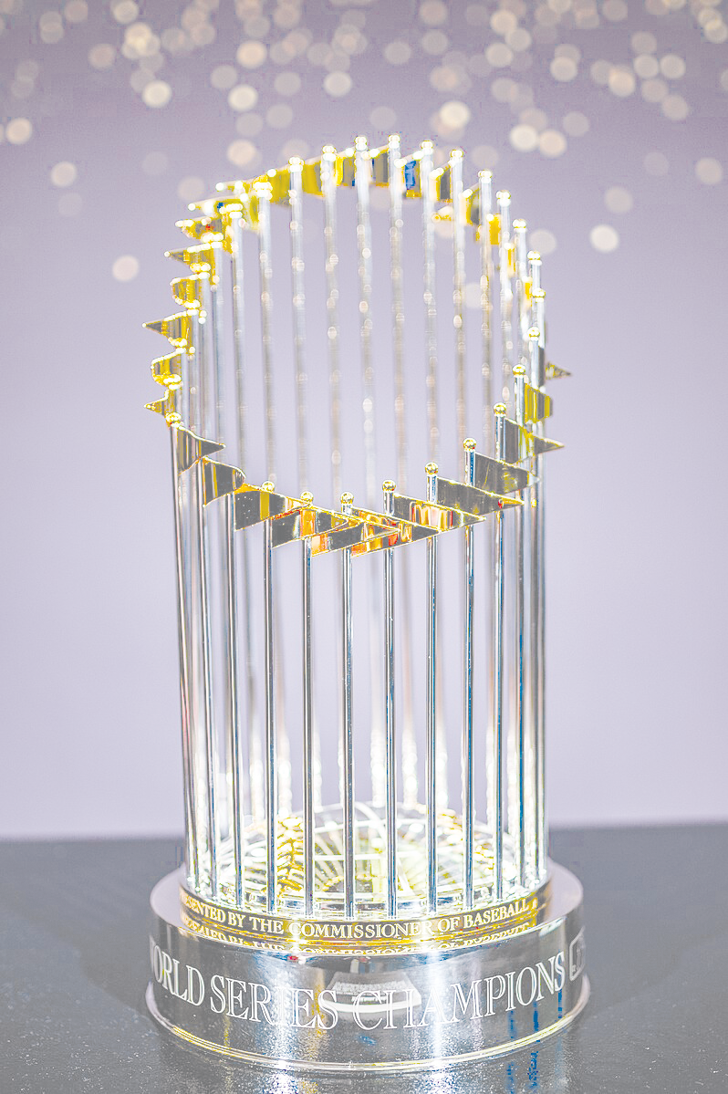 Image of the World Series trophy. World

Series Trophy by Erik Drost is licensed under
the CC By Attribution 2.0 Generic Deed.