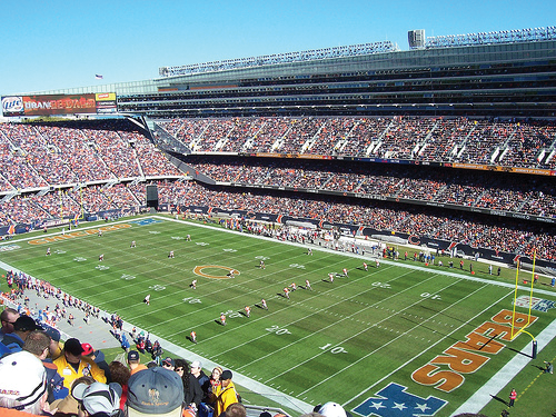 Soldier Field during a game between the Chicago Bears and the San Francisco 49ers in the 2006 season. Soldier field 2006 by Joon Han is licensed under the CC BY-SA 3.0 Attribution-Sharealike 3.0 Unported.