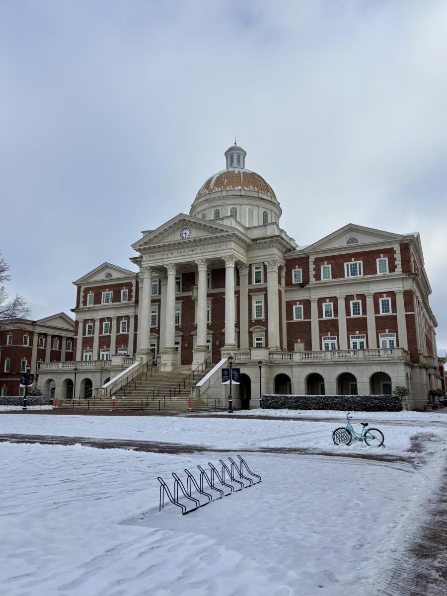 Image of Christopher Newport Hall in the snow